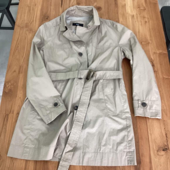 Raining coat
